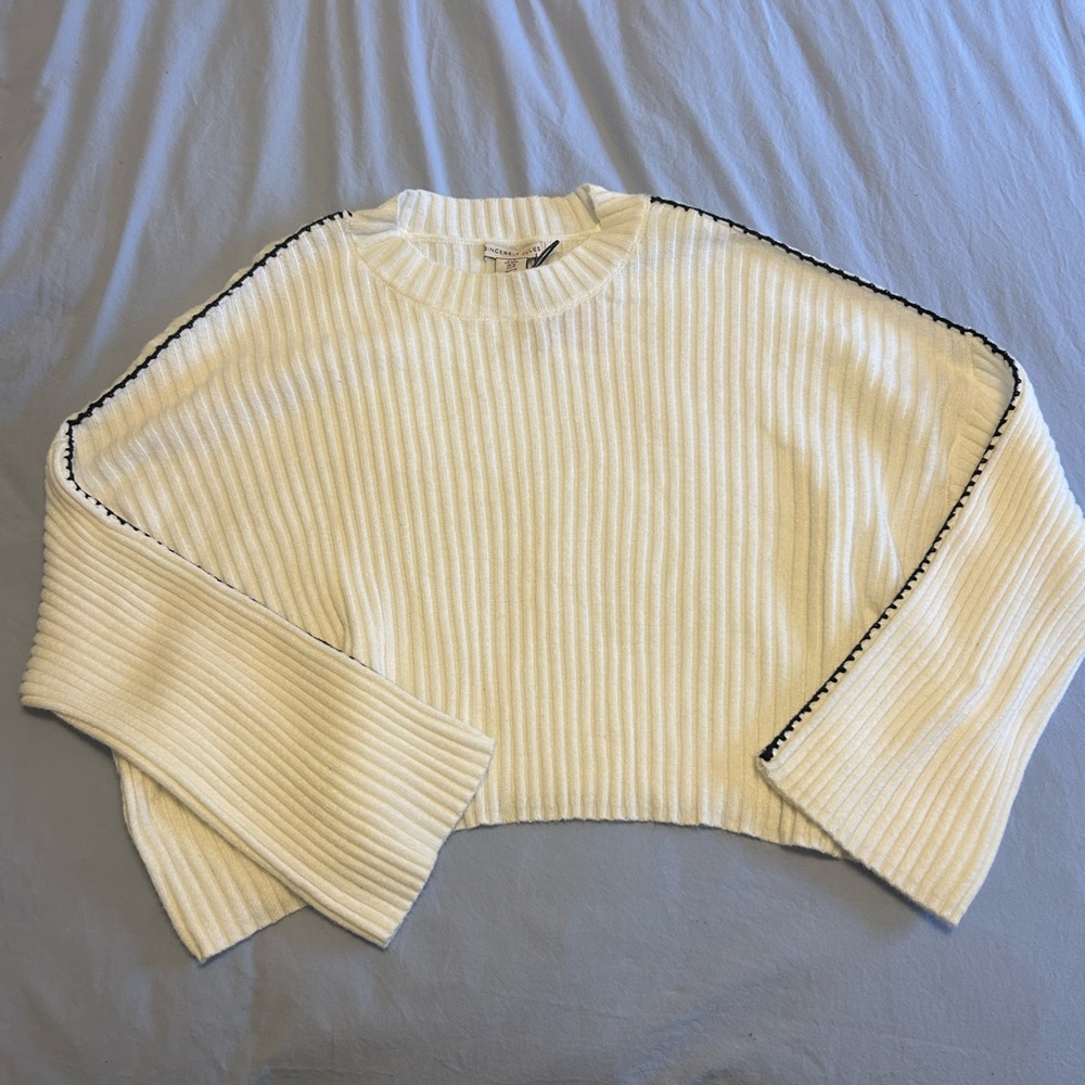 White Cropped Sweater (Sincerely Jules)